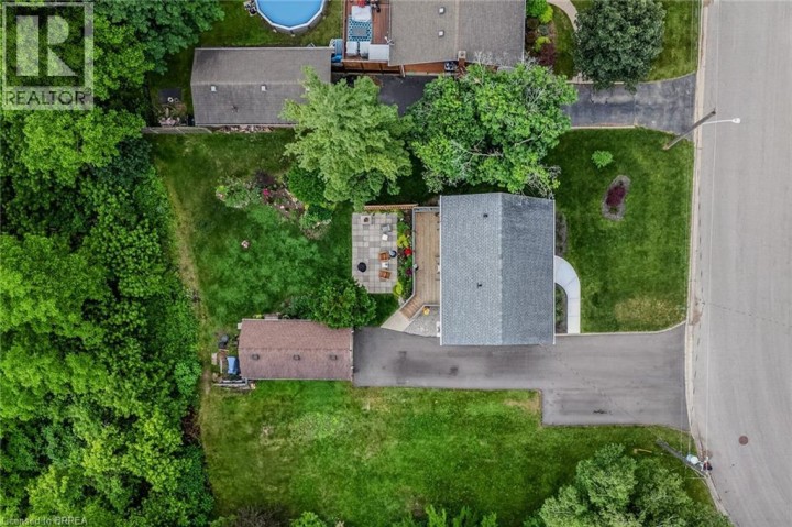 Photo 46 at 46 Clara Crescent, Echo Place, Brantford