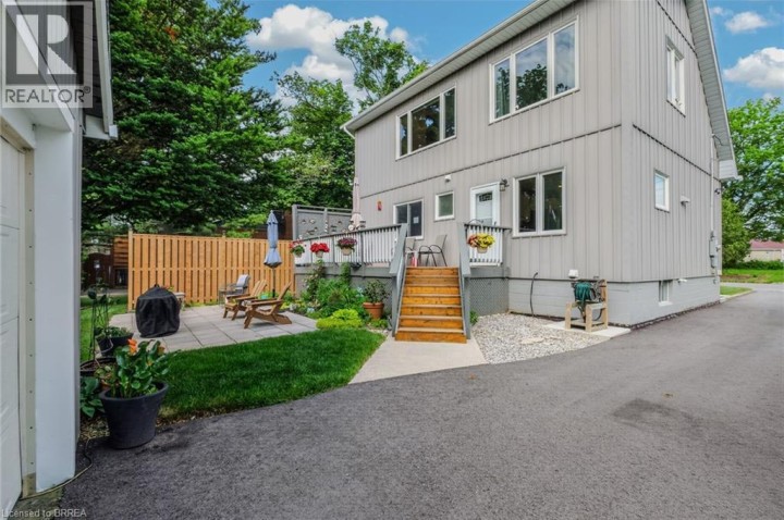 Photo 6 at 46 Clara Crescent, Echo Place, Brantford