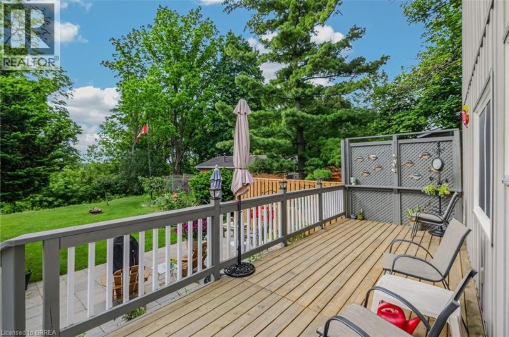 Photo 8 at 46 Clara Crescent, Echo Place, Brantford