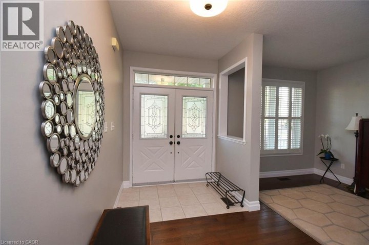 Photo 4 at 188 Hunter Way, Empire, Brantford