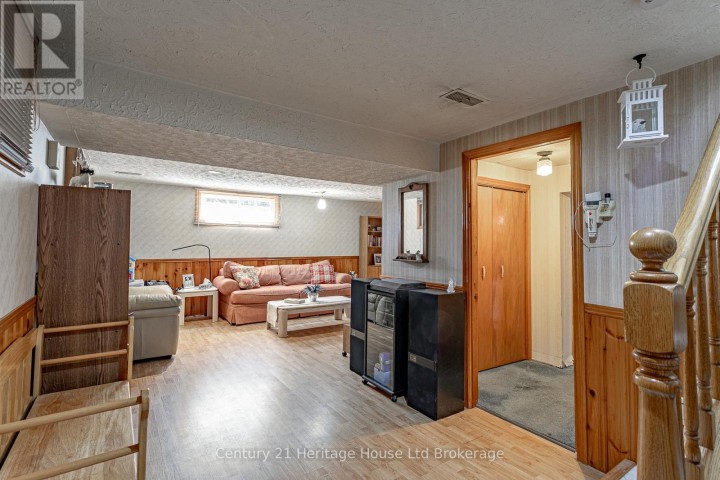 Photo 20 at 694 Queen Street, Innerkip, Woodstock