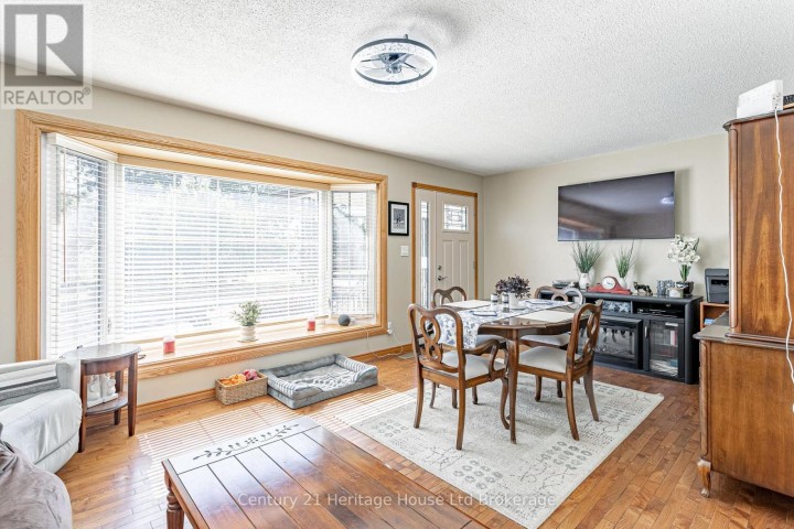 Photo 7 at 694 Queen Street, Innerkip, Woodstock
