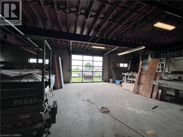 Photo 22 at 45 Worthington Drive, Se Rural, Brantford