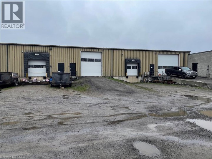 Photo 9 at 45 Worthington Drive, Se Rural, Brantford