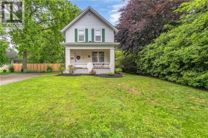 Photo 3 at 11 Tutela Heights Road, Tutela Heights, Brantford