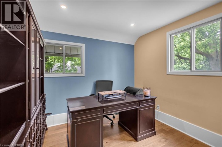 Photo 28 at 11 Tutela Heights Road, Tutela Heights, Brantford