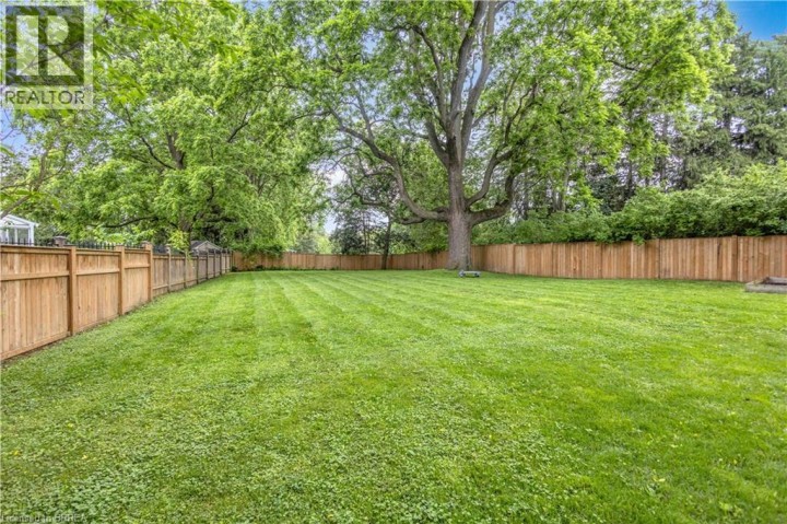 Photo 39 at 11 Tutela Heights Road, Tutela Heights, Brantford