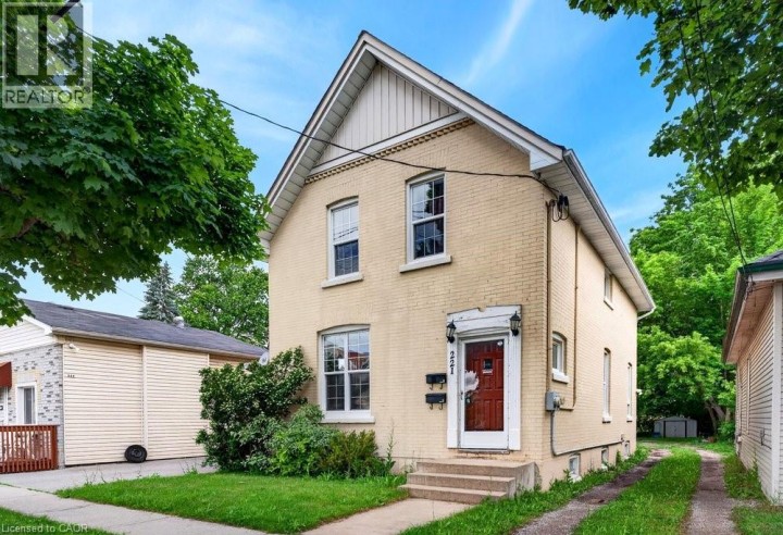 Photo 1 at 221 Grand River Avenue, Holmedale, Brantford