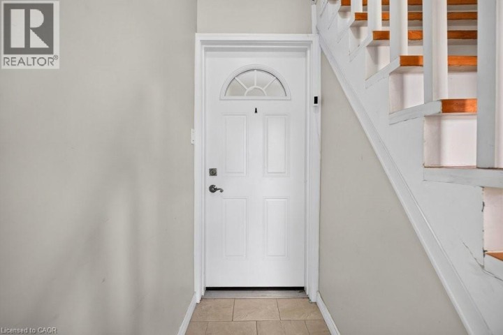 Photo 4 at 221 Grand River Avenue, Holmedale, Brantford