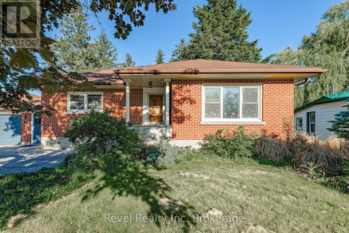 Photo 6 at 87 Blandford Street, Innerkip, Woodstock