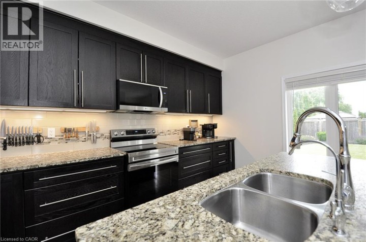 Photo 6 at 133 Grandville Circle, Innerkip (Victoria Park), Woodstock