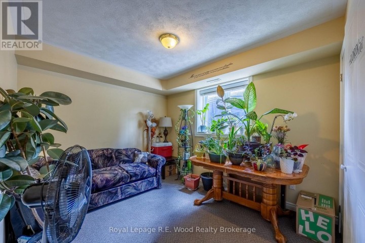 Photo 11 at 46 Oak Street, Vienna, Bayham