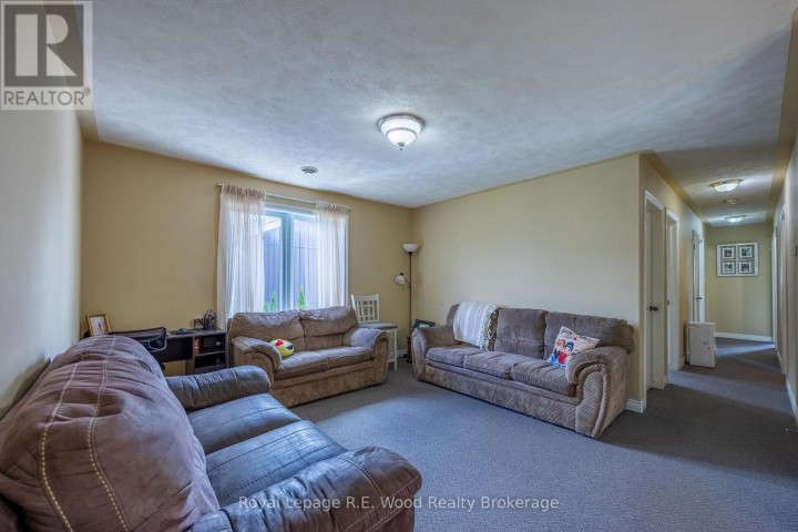 Photo 20 at 46 Oak Street, Vienna, Bayham
