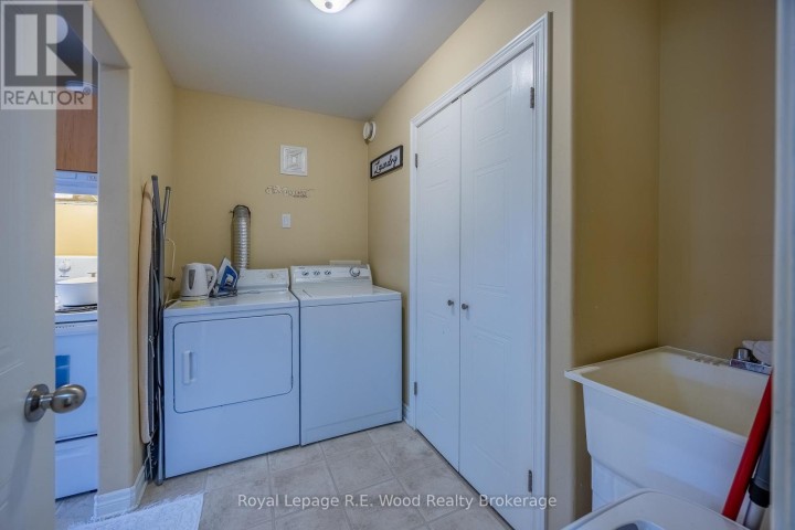 Photo 8 at 46 Oak Street, Vienna, Bayham