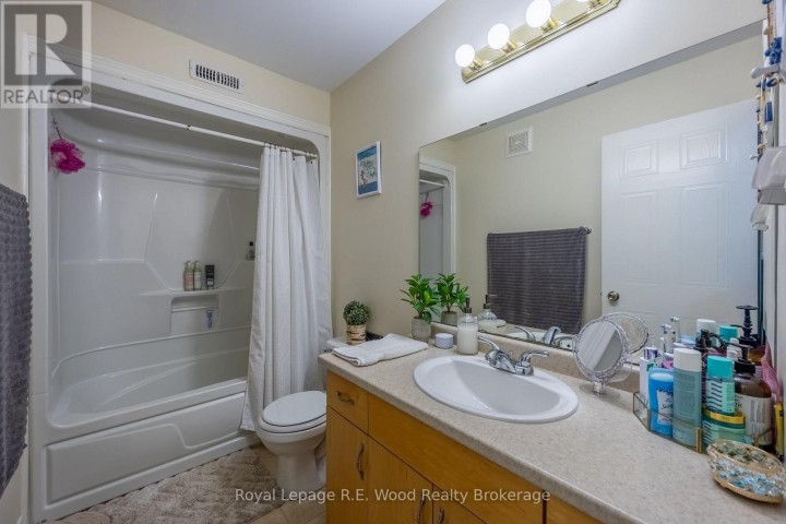 Photo 9 at 46 Oak Street, Vienna, Bayham