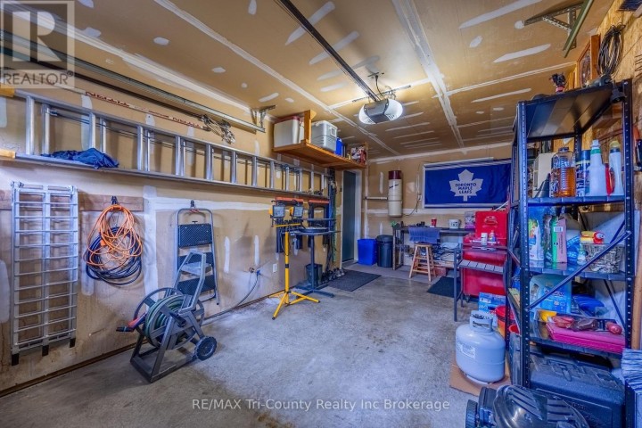 Photo 20 at 23 Magnolia Drive, Tillsonburg