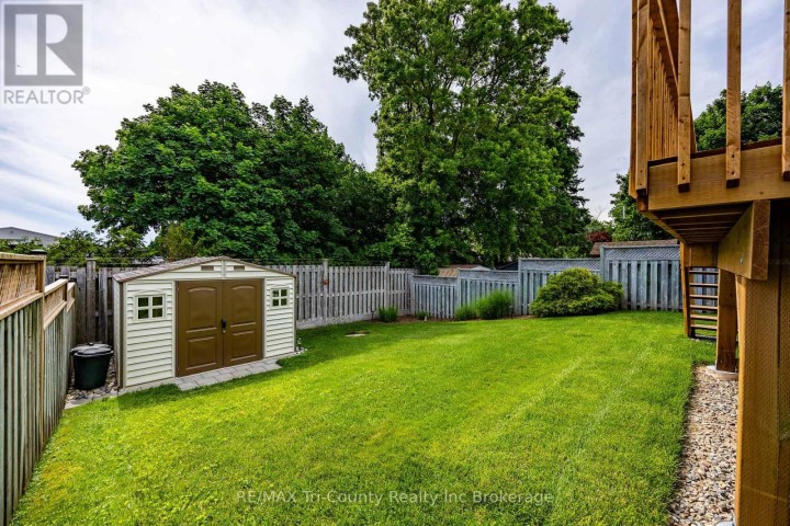 Photo 22 at 23 Magnolia Drive, Tillsonburg