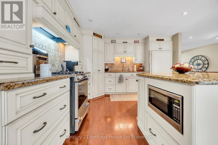 Photo 4 at 42 Alexander Avenue, Tillsonburg