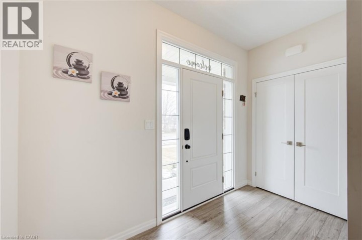 Photo 4 at 4 Braun Avenue, Tillsonburg