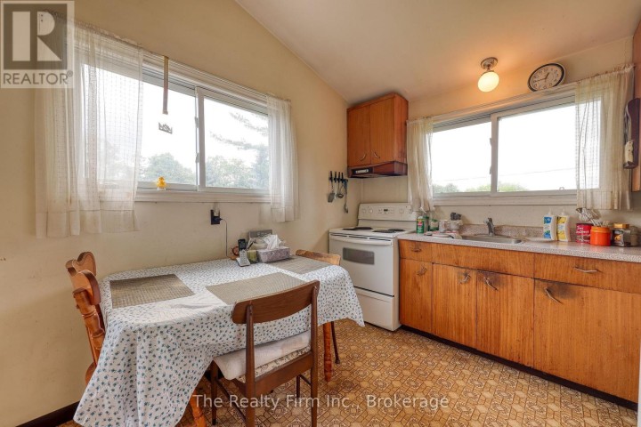 Photo 23 at 18 E Embro Street, Beachville, Ingersoll