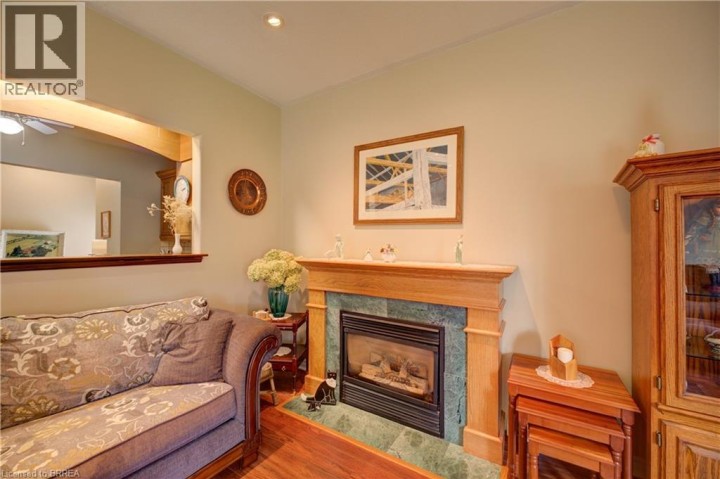 Photo 16 at 83 Evelyn Street, Fairview / Greenbrier, Brantford