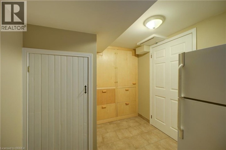 Photo 28 at 83 Evelyn Street, Fairview / Greenbrier, Brantford