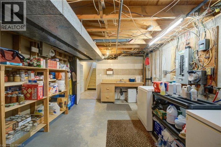 Photo 30 at 83 Evelyn Street, Fairview / Greenbrier, Brantford