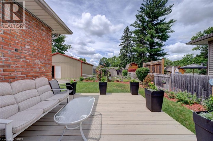 Photo 33 at 83 Evelyn Street, Fairview / Greenbrier, Brantford