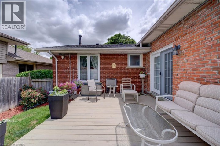 Photo 34 at 83 Evelyn Street, Fairview / Greenbrier, Brantford