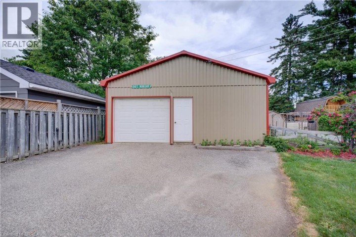 Photo 40 at 83 Evelyn Street, Fairview / Greenbrier, Brantford