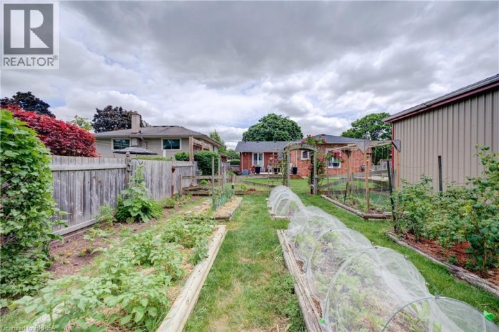 Photo 45 at 83 Evelyn Street, Fairview / Greenbrier, Brantford