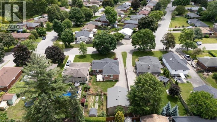 Photo 47 at 83 Evelyn Street, Fairview / Greenbrier, Brantford