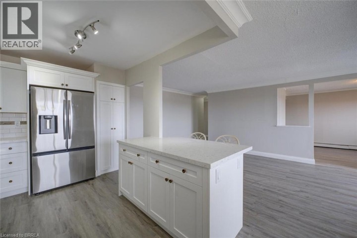 Photo 2 at 909 - 640 West Street, Brier Park, Brantford