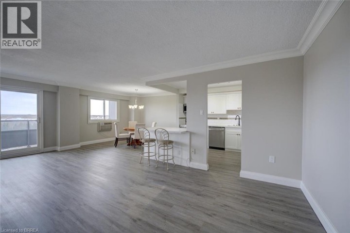 Photo 8 at 909 - 640 West Street, Brier Park, Brantford