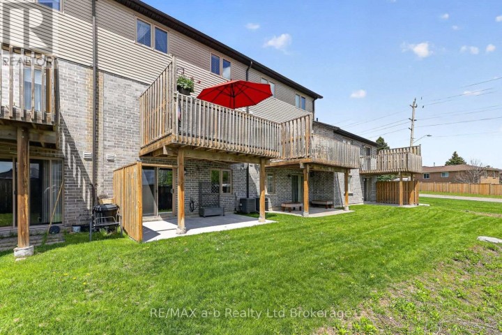 Photo 5 at 28 - 175 N Ingersoll Street, Ingersoll - North, Ingersoll