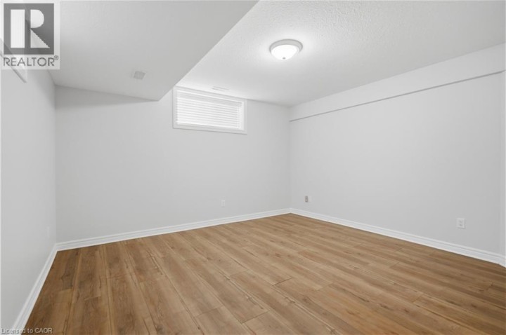 Photo 21 at 25 - 385 N Park Road, Brier Park, Brantford