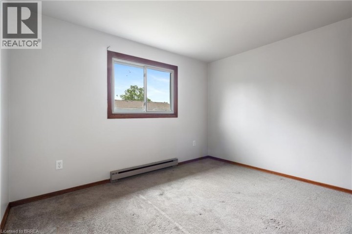 Photo 19 at 12B - 18 Oakhill Drive, Kinnard, Brantford