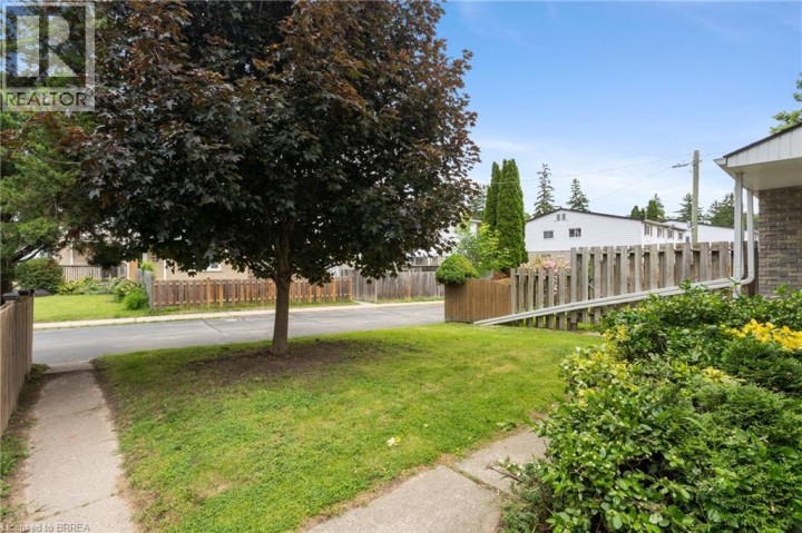 Photo 30 at 12B - 18 Oakhill Drive, Kinnard, Brantford
