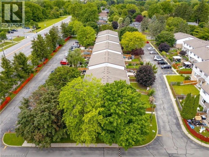 Photo 32 at 12B - 18 Oakhill Drive, Kinnard, Brantford
