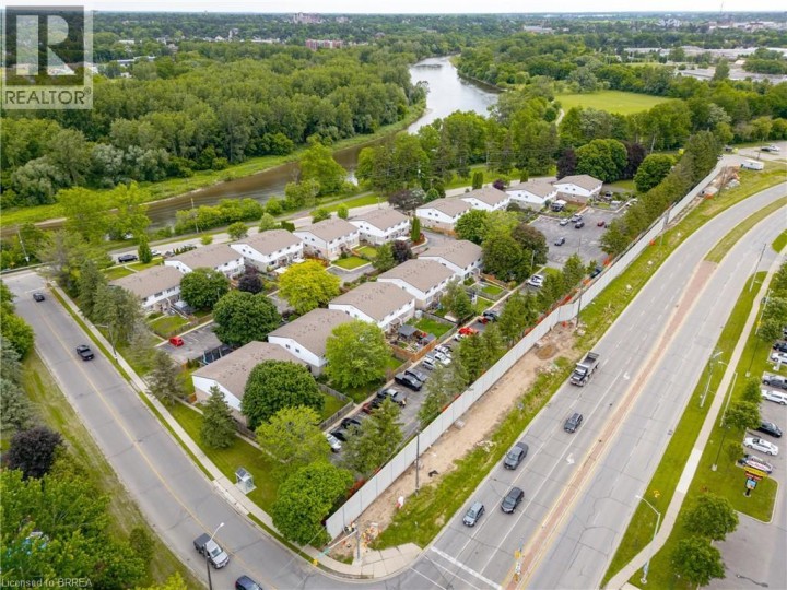 Photo 36 at 12B - 18 Oakhill Drive, Kinnard, Brantford