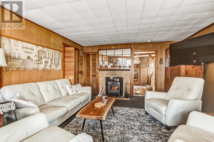Photo 5 at 1410 Dundas Street, Woodstock - South, Woodstock