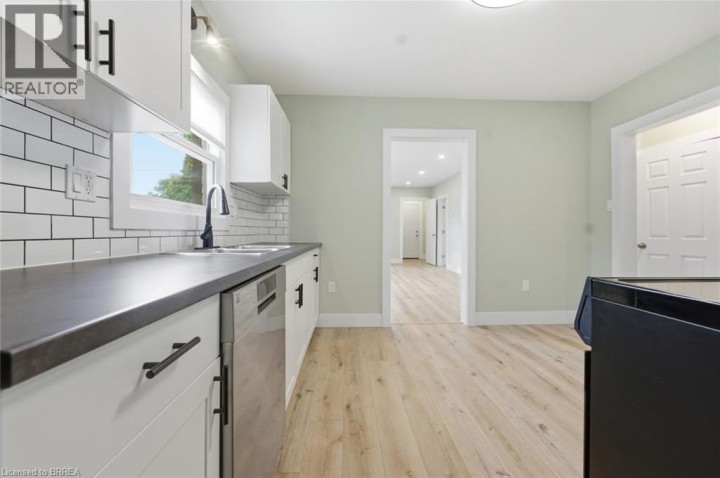 Photo 15 at 249 Clarence Street, East Ward, Brantford