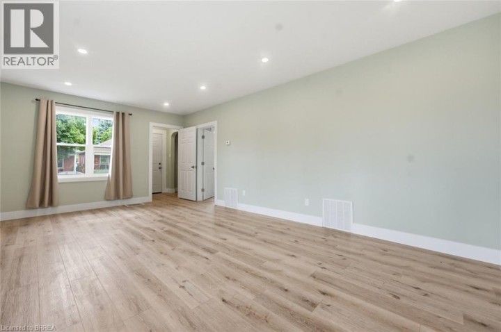 Photo 18 at 249 Clarence Street, East Ward, Brantford
