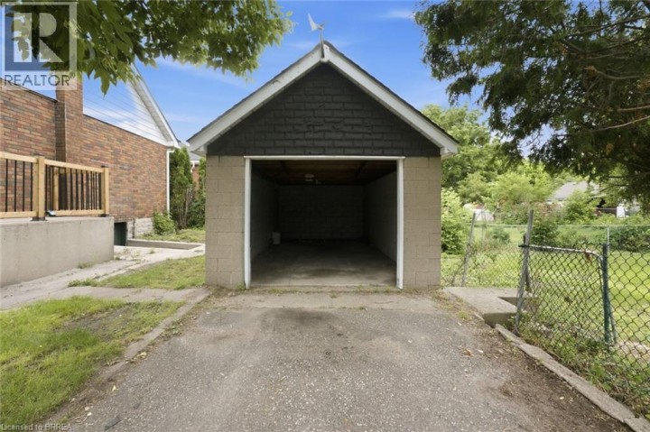 Photo 25 at 249 Clarence Street, East Ward, Brantford