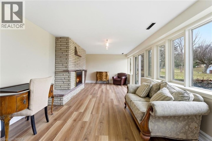 Photo 22 at 46 Tutela Heights, Tutela Heights, Brantford