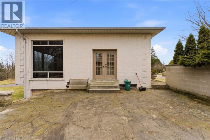 Photo 45 at 46 Tutela Heights, Tutela Heights, Brantford