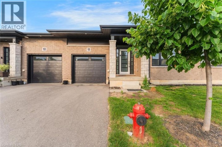 Photo 2 at 11 - 550 Grey Street, Echo Place, Brantford