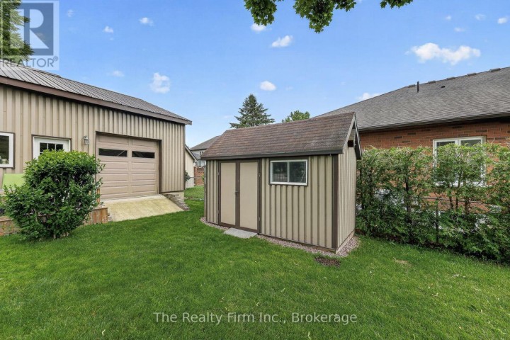 Photo 13 at 71 W North Town Line, Ingersoll - North, Ingersoll