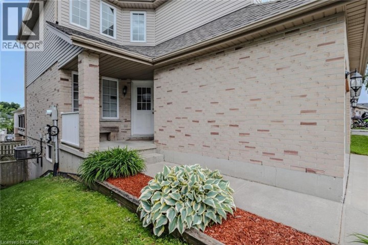 Photo 4 at 524 Ontario Street, Woodstock - South, Woodstock