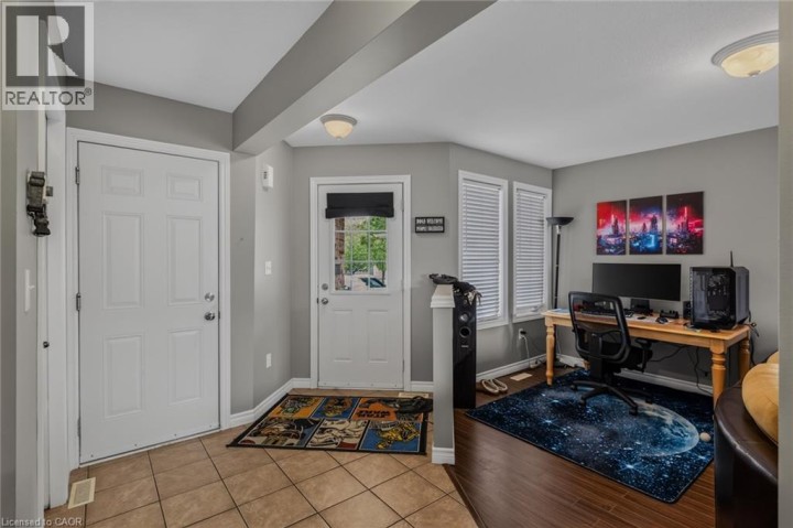 Photo 6 at 524 Ontario Street, Woodstock - South, Woodstock